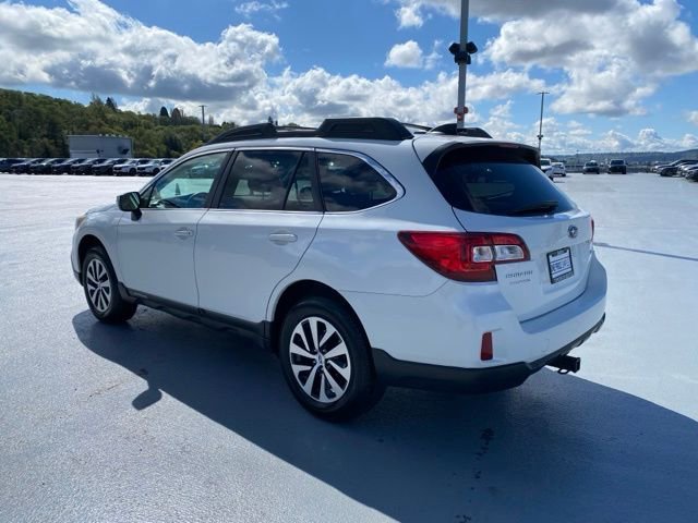Used 2016 Subaru Outback 2.5i Premium image 6