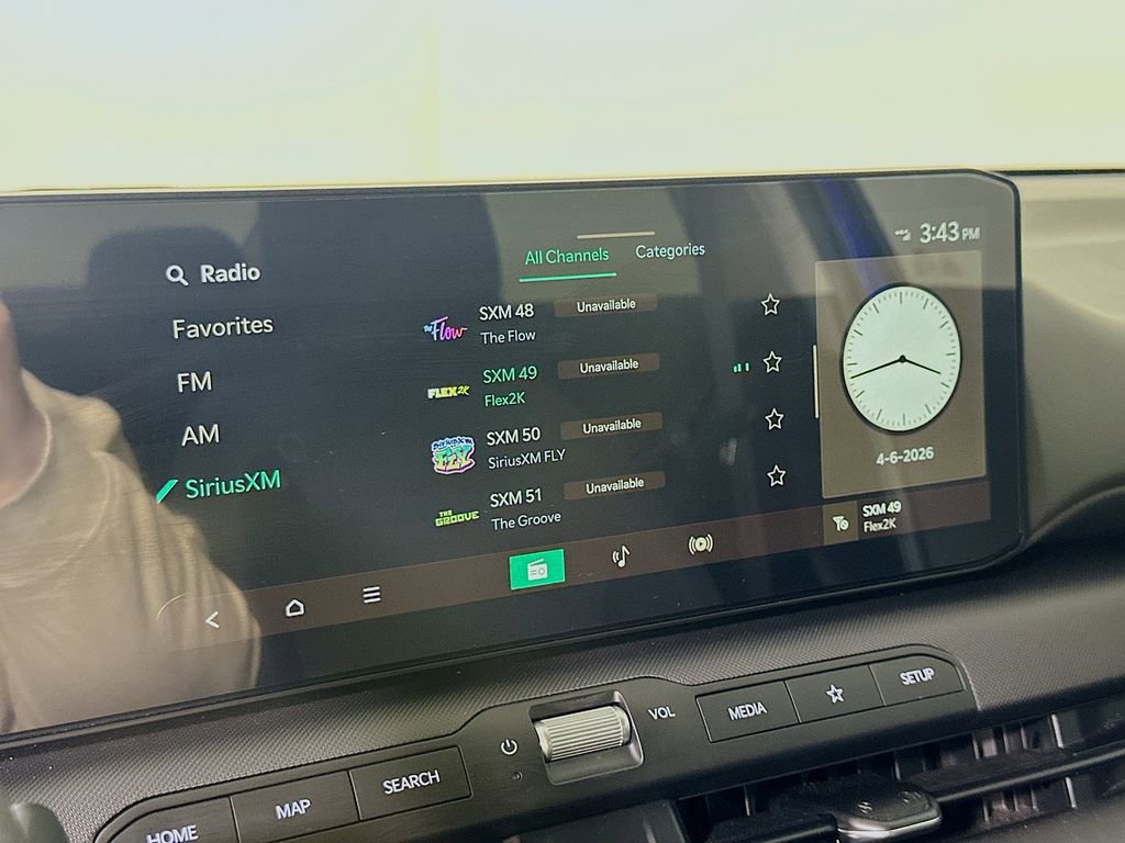 Used 2025 Kia K4 LXS image 29