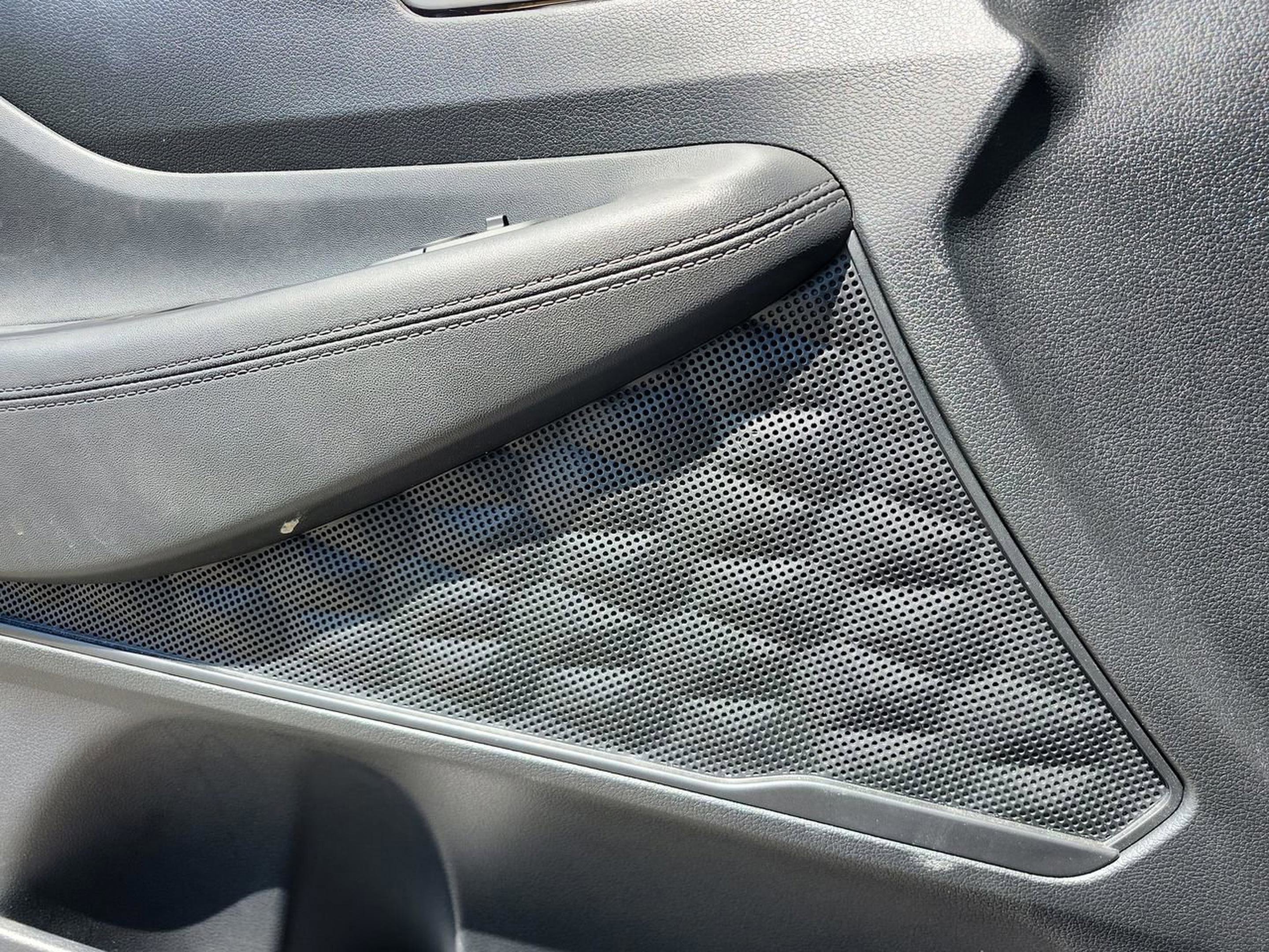 Used 2021 Hyundai Santa Fe SEL w/ Convenience Package FWD image 26