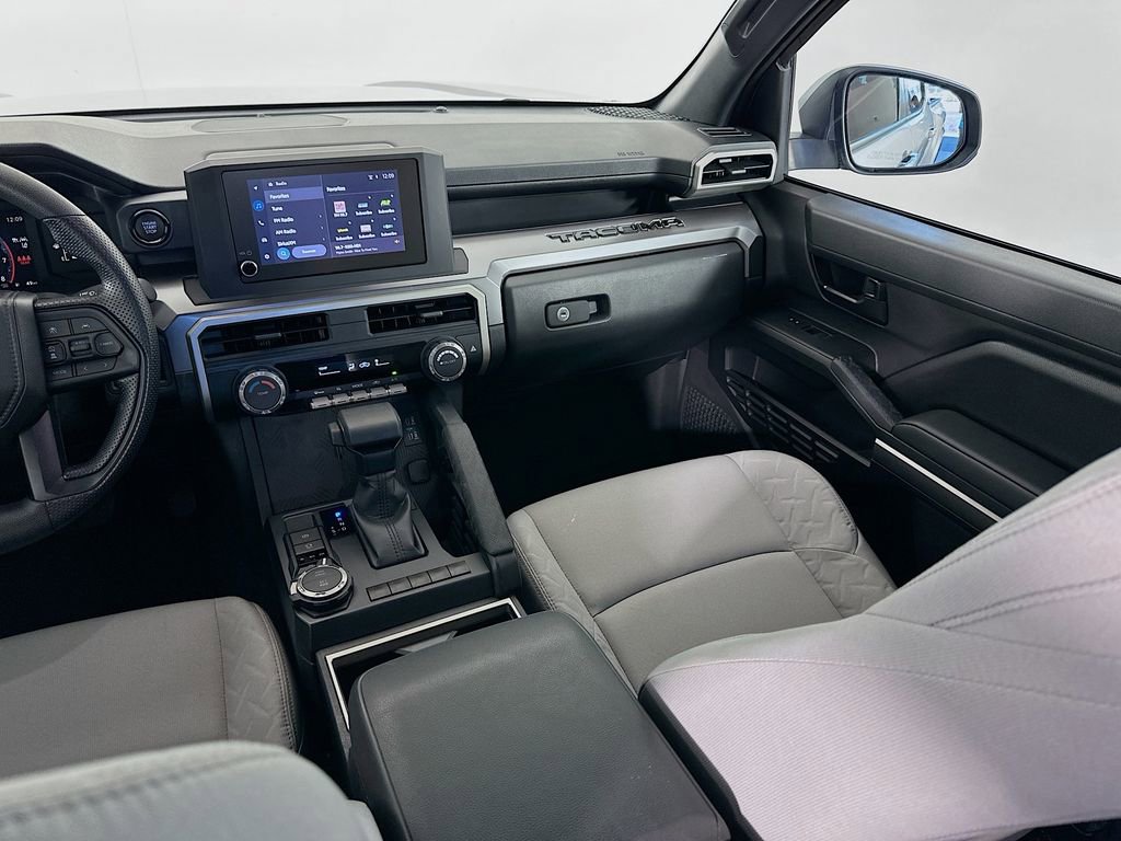 Certified 2025 Toyota Tacoma SR5 image 22