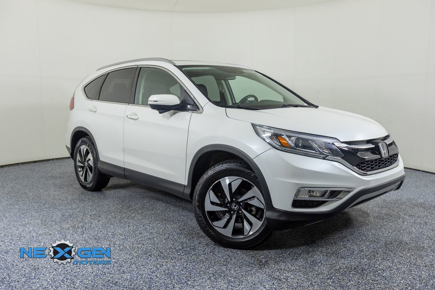 Used 2016 Honda CR-V Touring image 1