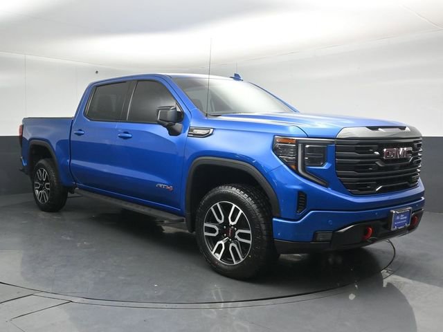 Used 2023 GMC Sierra 1500 AT4 w/ AT4 Premium Package AWD/4WD image 1