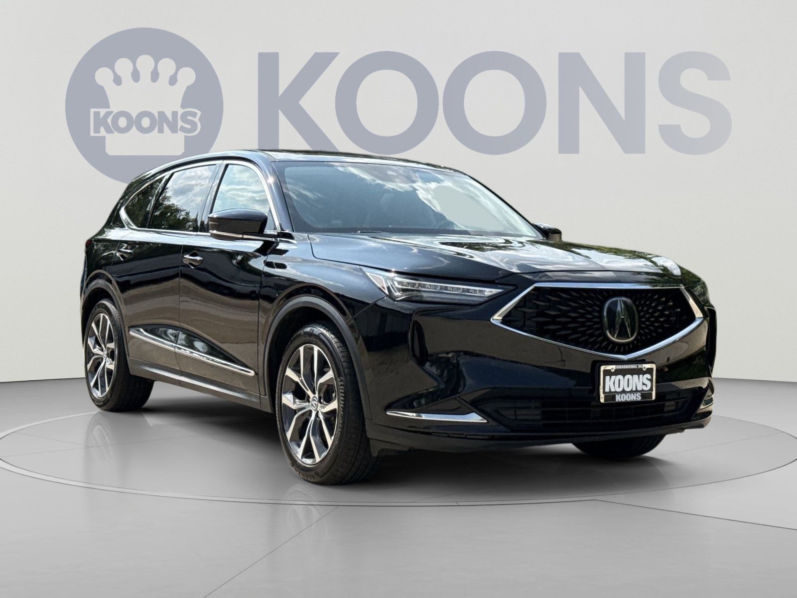 Used 2023 Acura MDX w/ Technology Package AWD/4WD image 10