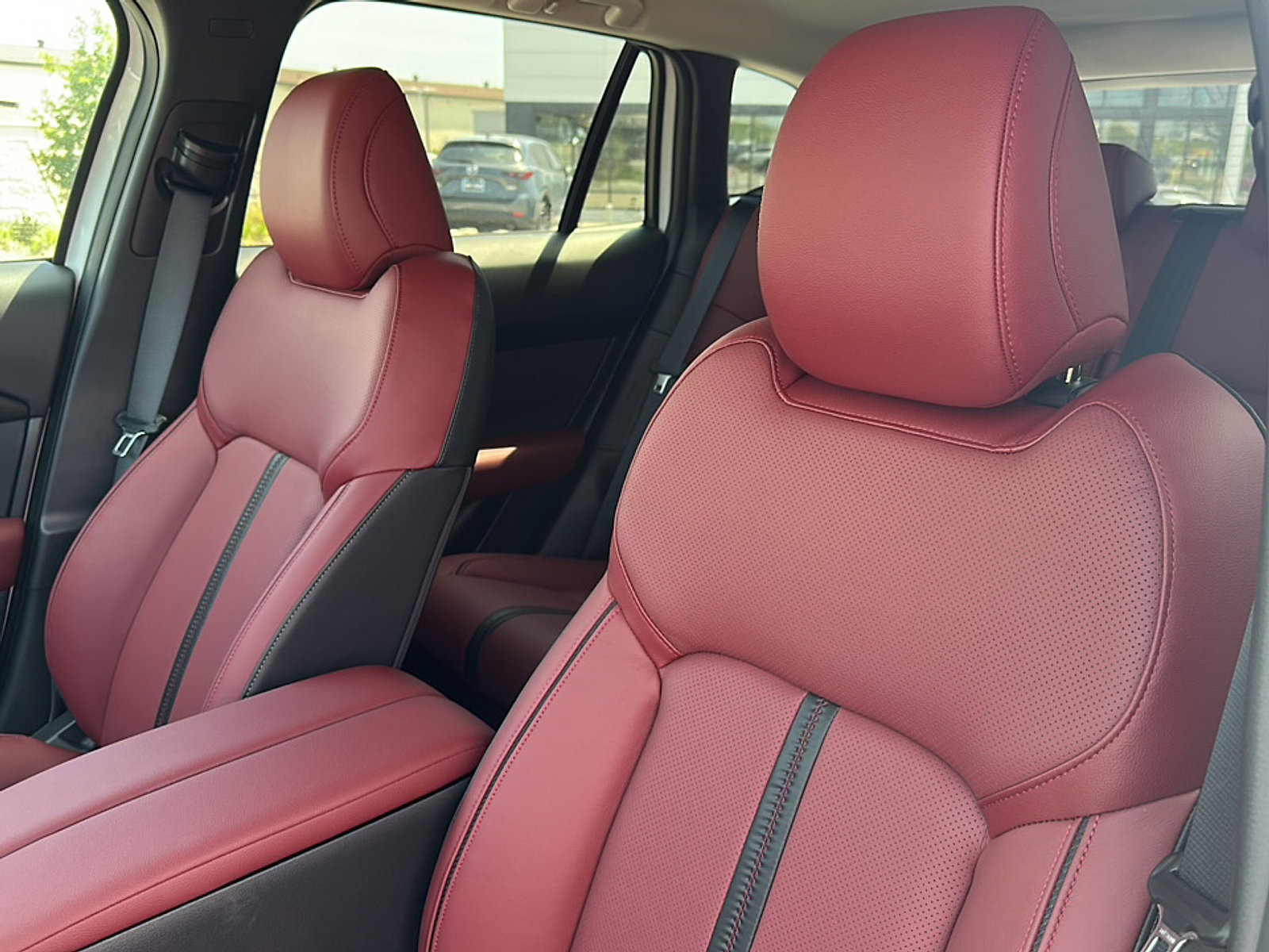 New 2025 MAZDA CX-50 AWD 2.5 Hybrid w/ Premium Pkg image 11