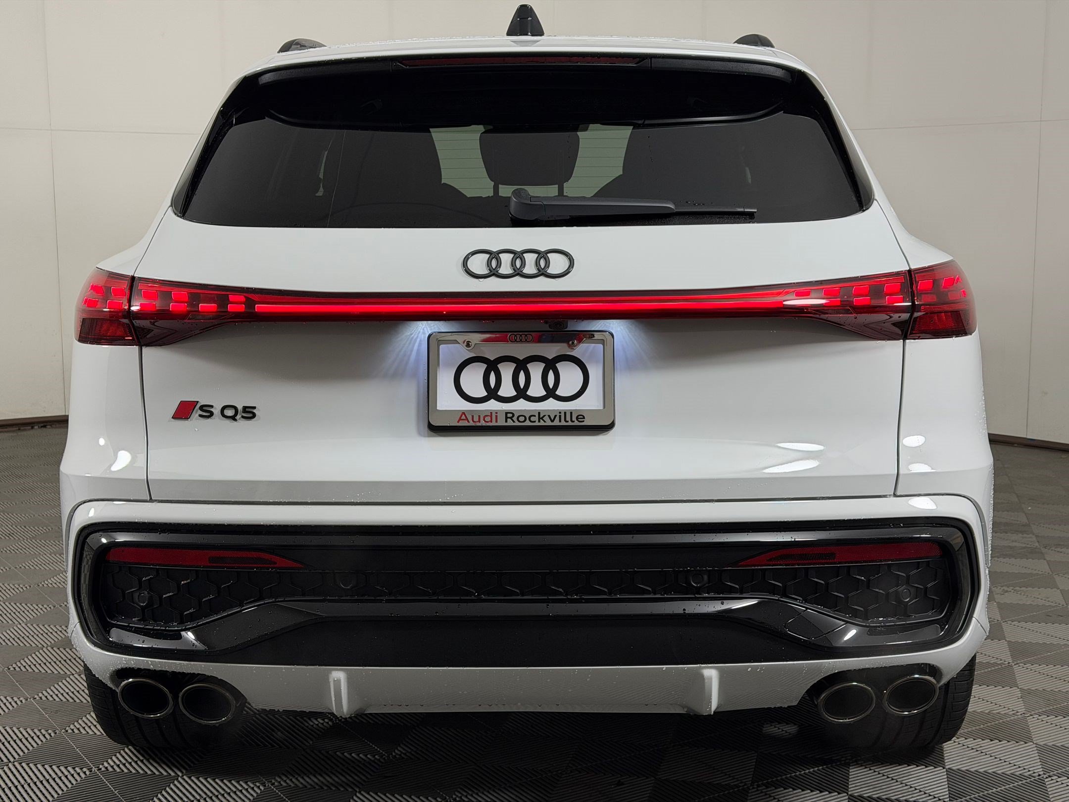 New 2026 Audi SQ5 Premium Plus AWD/4WD image 10