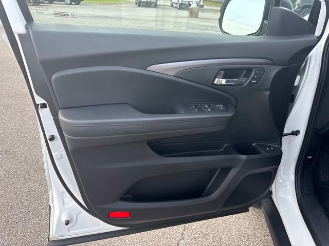 Used 2021 Honda Pilot Black Edition image 27