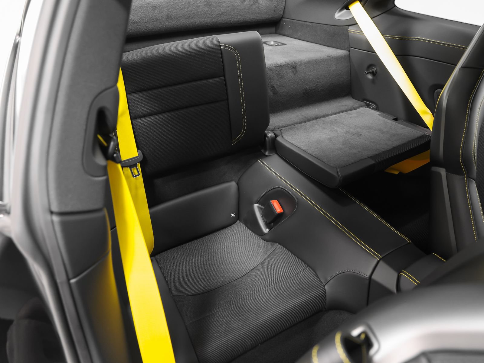 Certified 2026 Porsche 911 GT3 RWD image 37