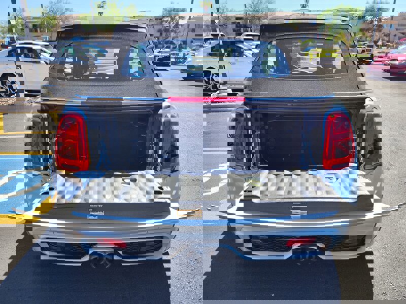 Used 2016 MINI Cooper S image 13