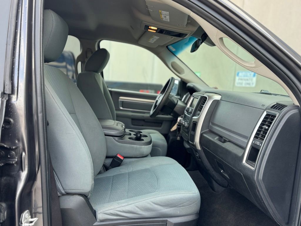 Used 2017 RAM 1500 Classic SLT image 21