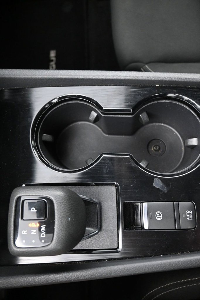 Used 2024 Nissan Rogue S AWD/4WD image 13