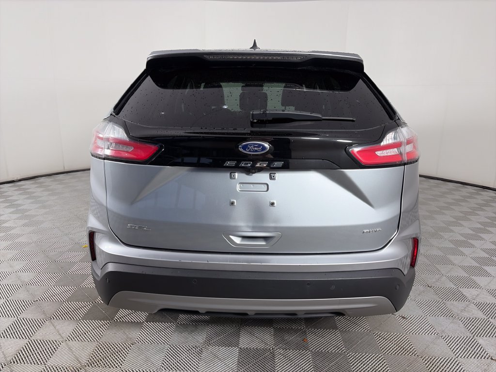 Used 2024 Ford Edge SEL AWD/4WD image 6