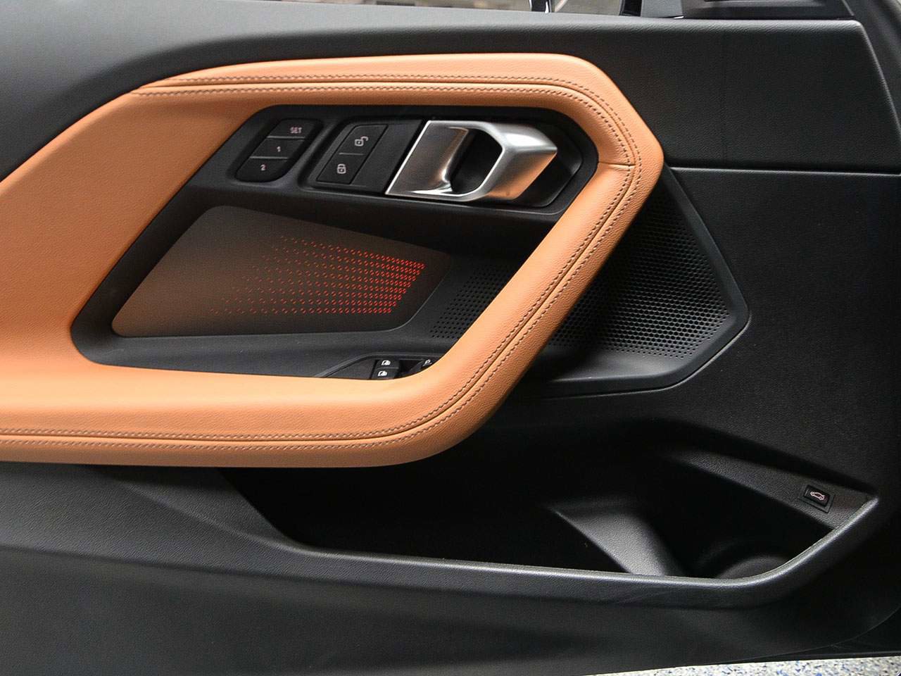 Certified 2025 BMW 230i Coupe image 6