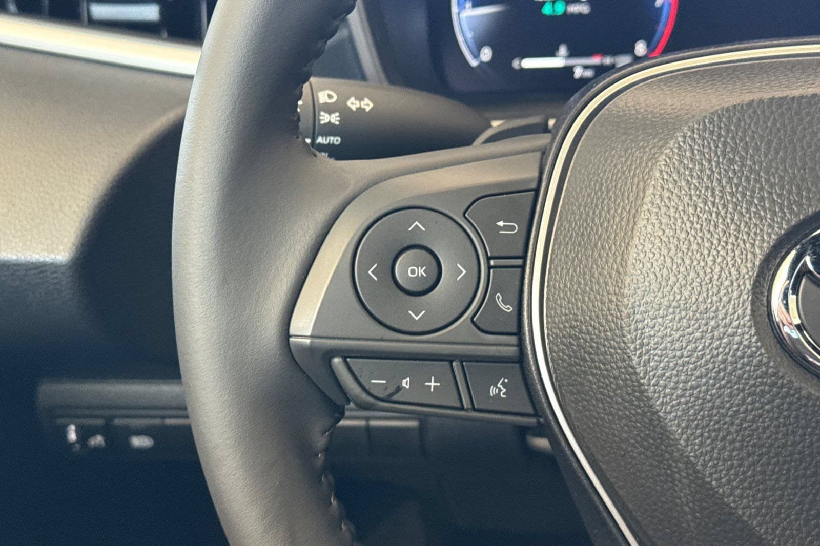 New 2026 Toyota Corolla XSE FWD image 25
