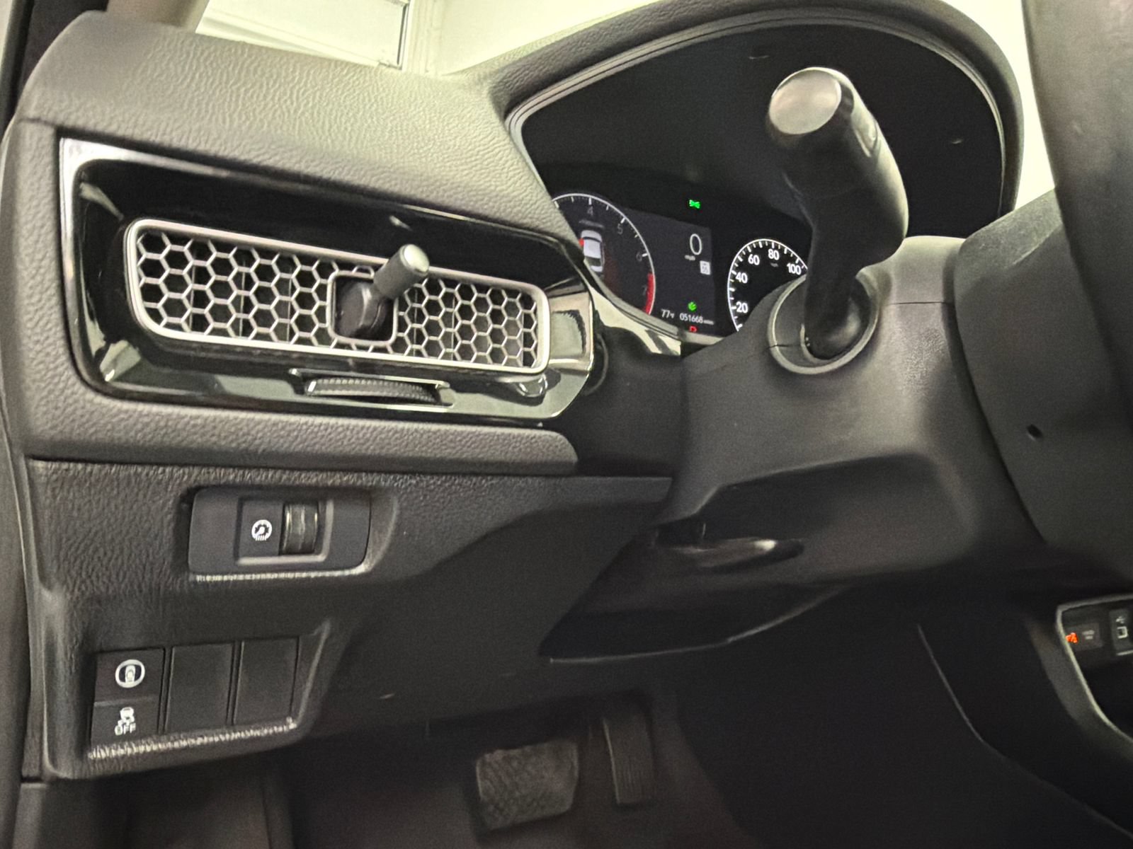 Used 2023 Honda Civic EX image 29