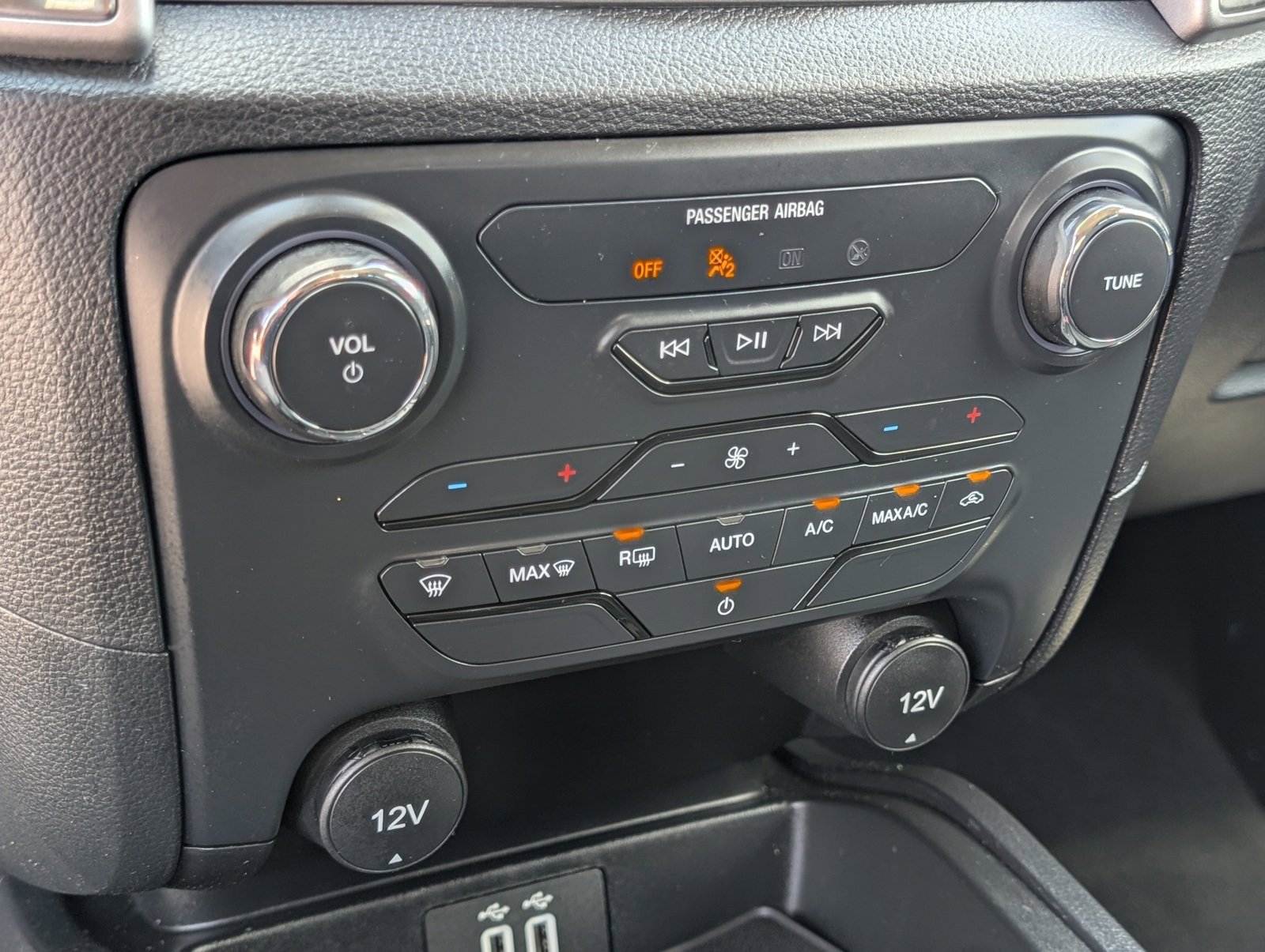 Used 2022 Ford Ranger XLT w/ Equipment Group 301A Mid image 5