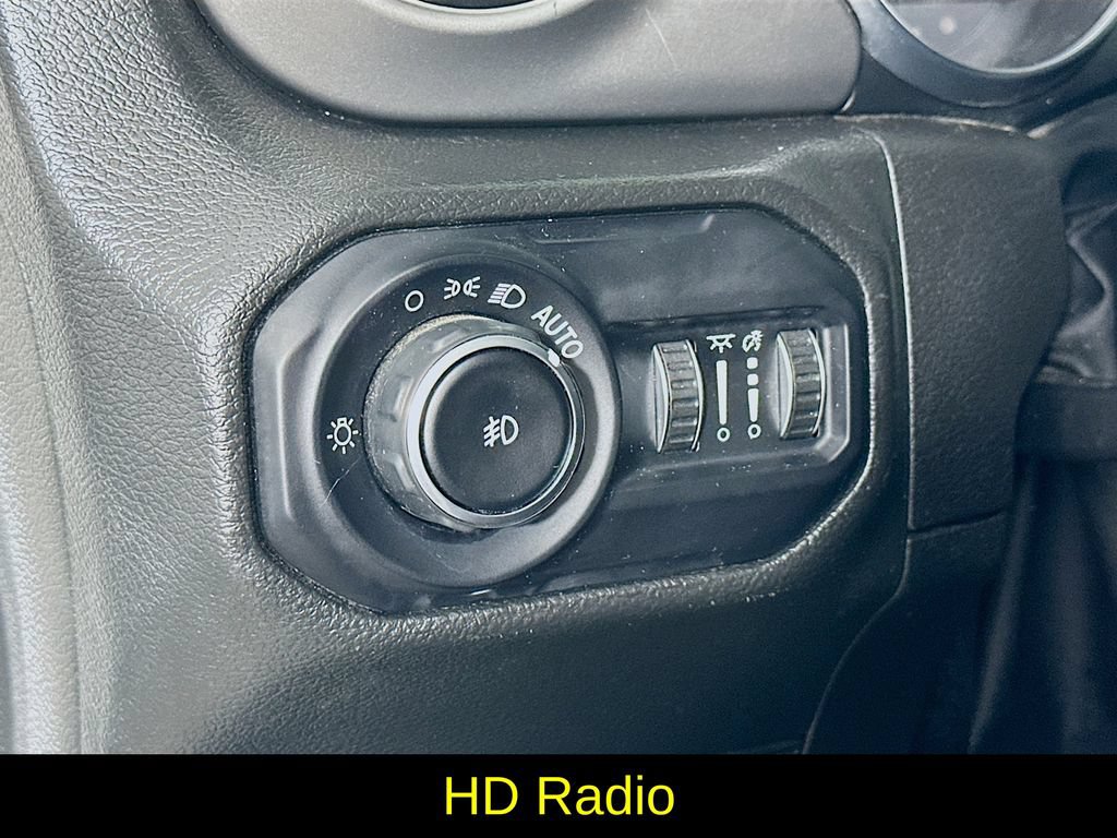 Used 2022 Jeep Wrangler Unlimited Sport AWD/4WD image 15