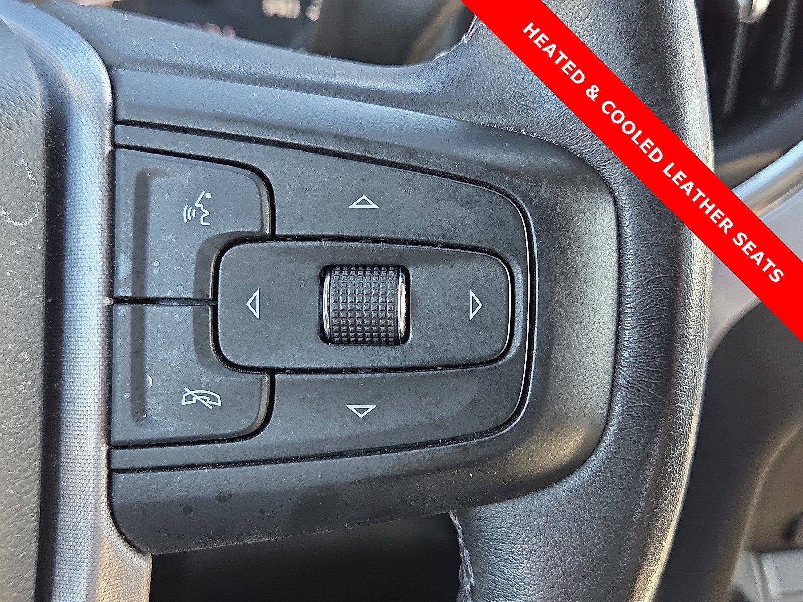 Used 2022 GMC Sierra 1500 SLT w/ SLT Premium Package image 22