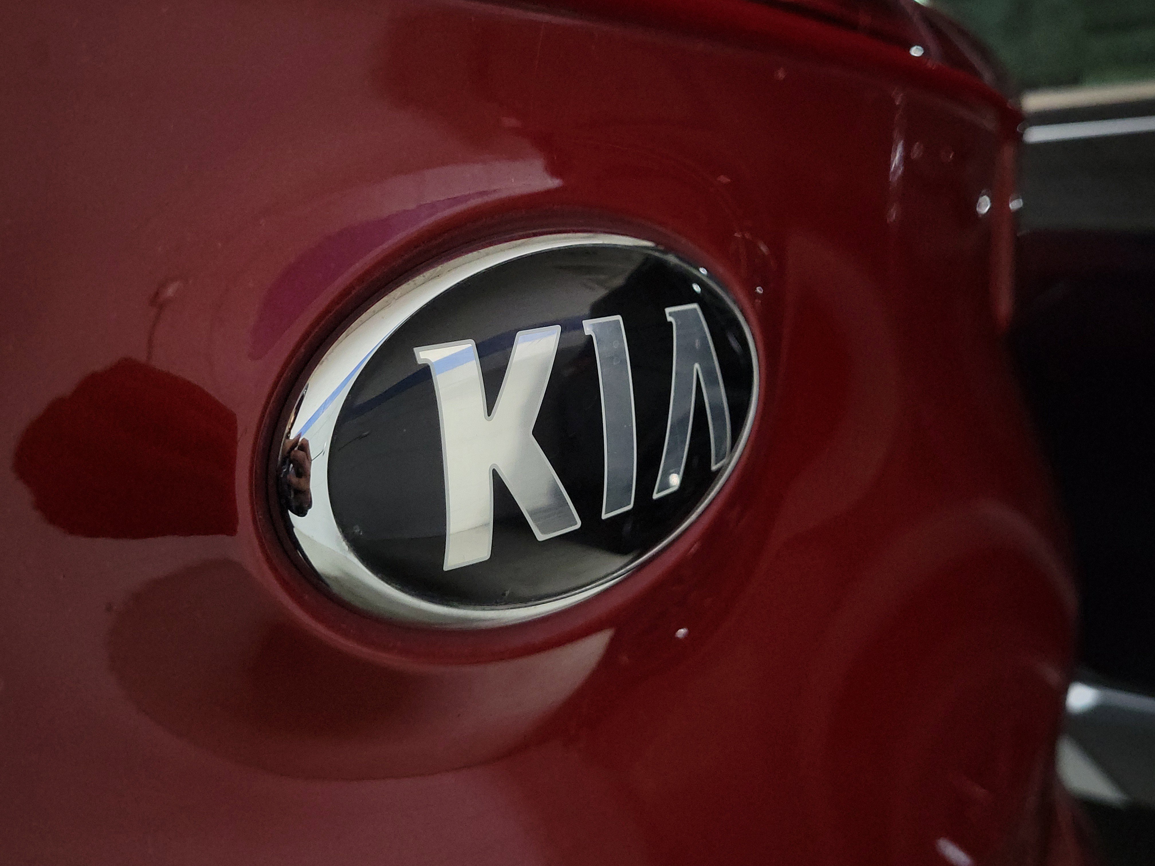 Used 2022 Kia Sportage LX image 7