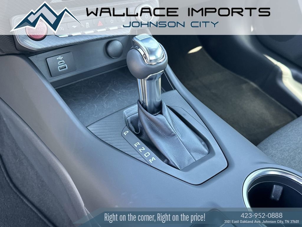 Used 2025 Ford Mustang GT RWD image 17