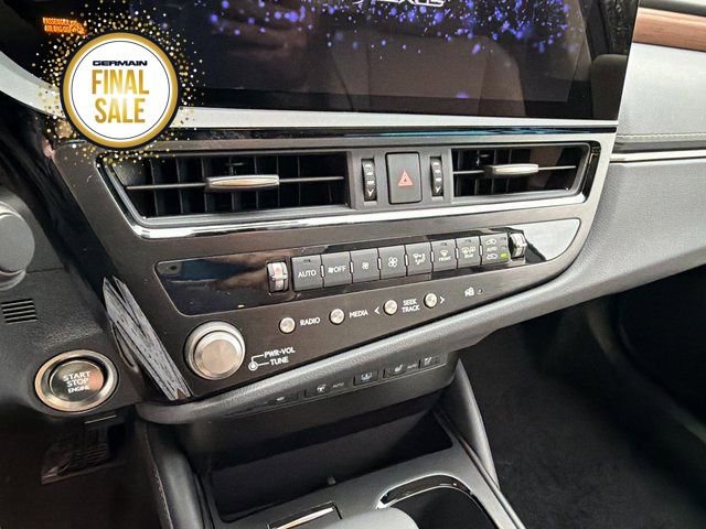 New 2025 Lexus ES 350 Ultra Luxury image 24