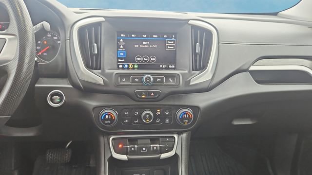Used 2022 GMC Terrain SLE w/ Driver Convenience Package image 10