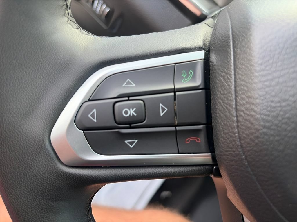 Used 2024 Jeep Compass Limited AWD/4WD image 32