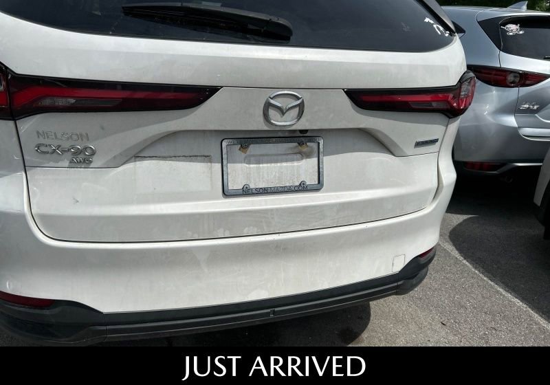 Used 2024 MAZDA CX-90 Plug-In Hybrid w/ Preferred AWD/4WD image 6