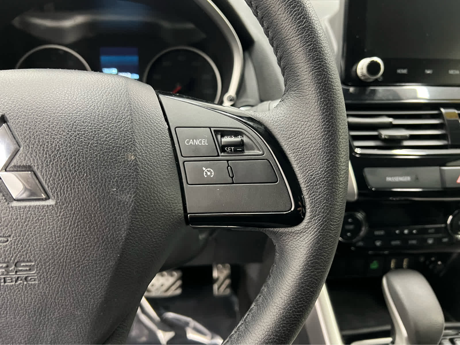 Used 2023 Mitsubishi Eclipse Cross SE image 22