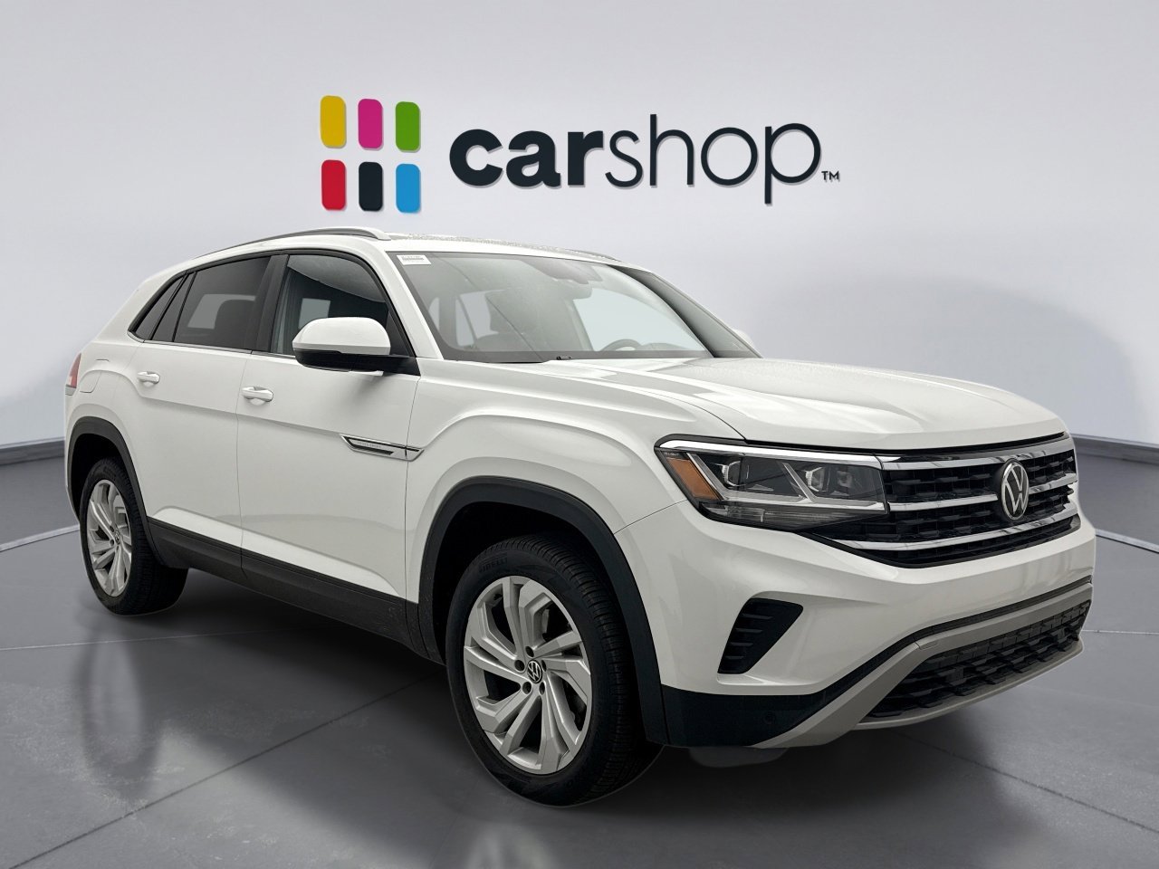 Used 2020 Volkswagen Atlas Cross Sport SE w/ Towing Package image 7