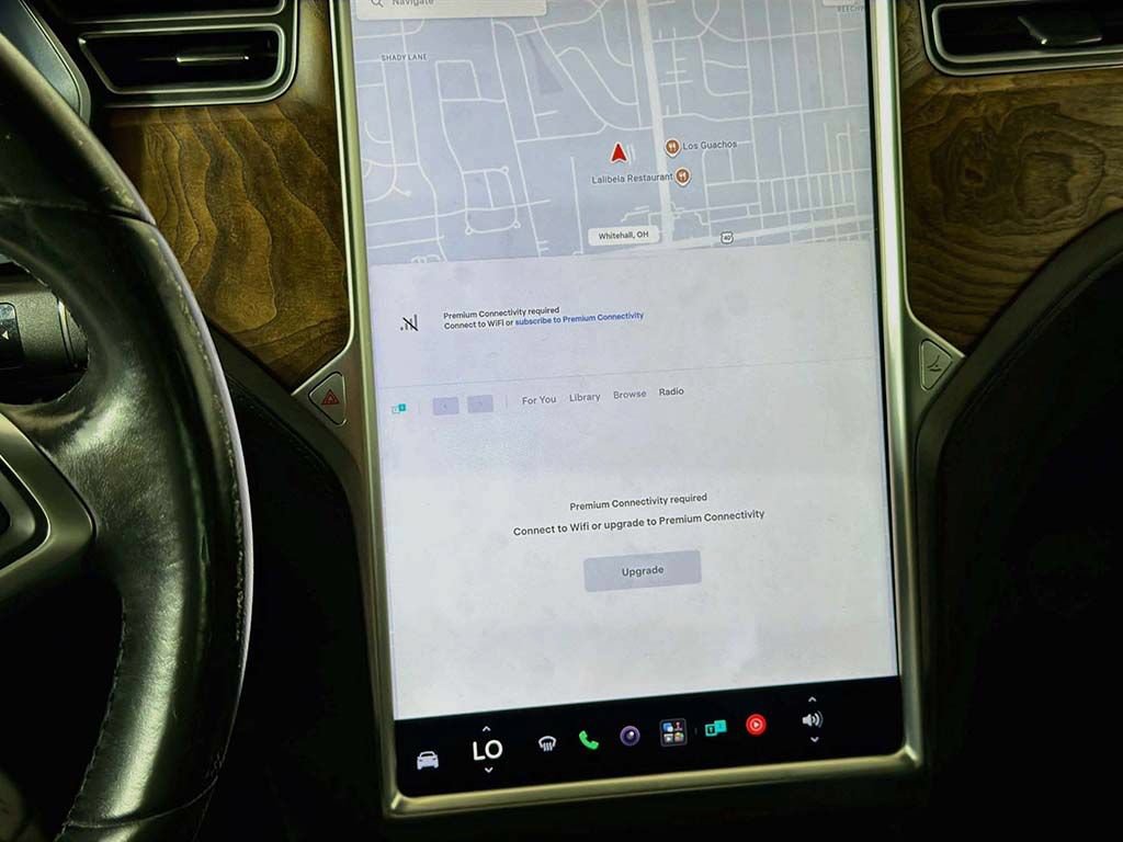 Used 2017 Tesla Model X 90D AWD/4WD image 37