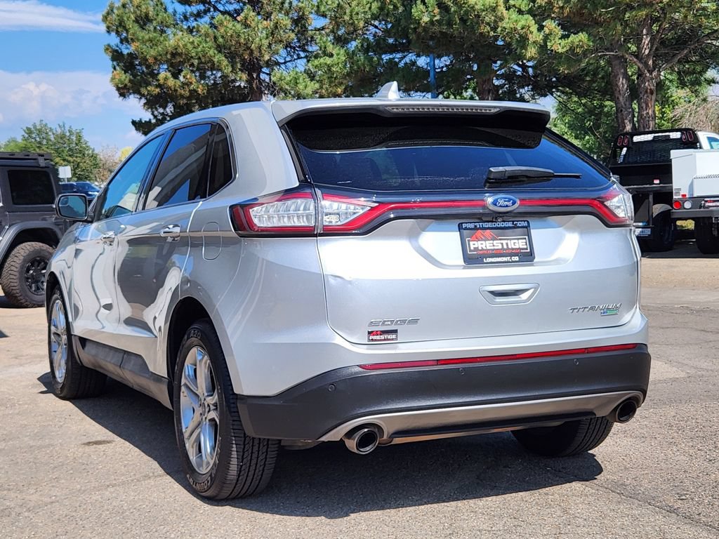 Used 2018 Ford Edge Titanium FWD image 3