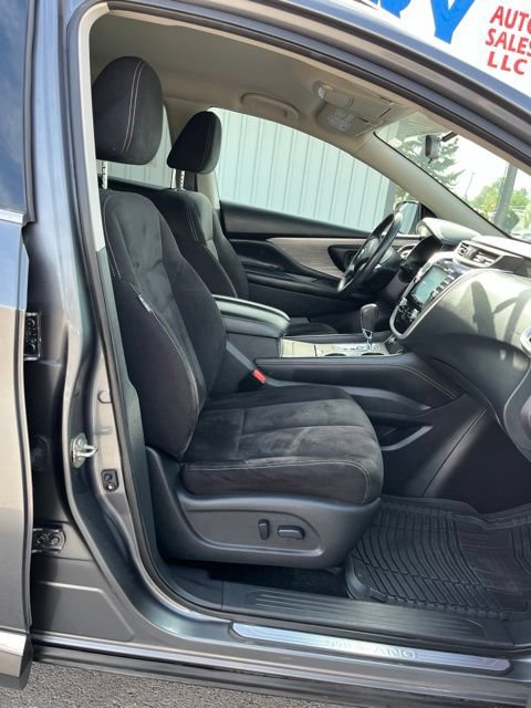 Used 2017 Nissan Murano SV w/ Cargo Package AWD/4WD image 29