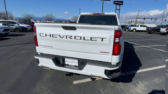 Used 2021 Chevrolet Silverado 1500 RST w/ Z71 Off-Road Package AWD/4WD image 9