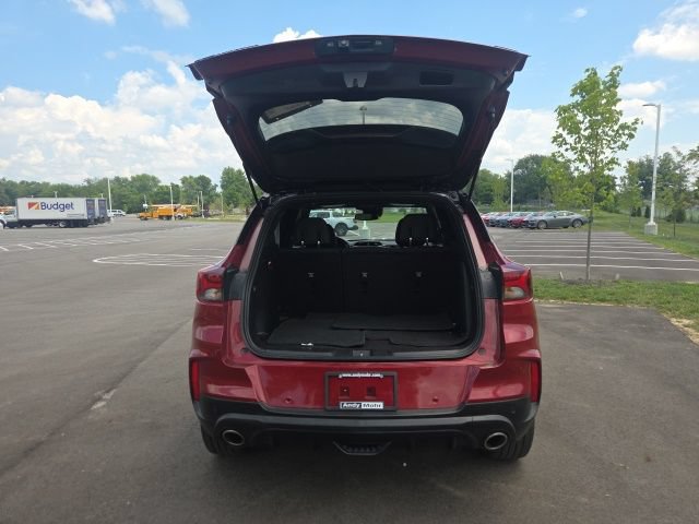 Used 2021 Chevrolet TrailBlazer RS w/ Technology Package AWD/4WD image 10