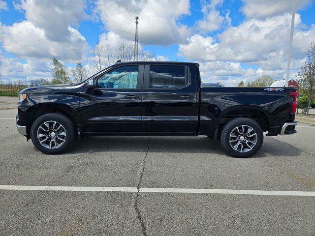 Used 2024 Chevrolet Silverado 1500 LT AWD/4WD image 4