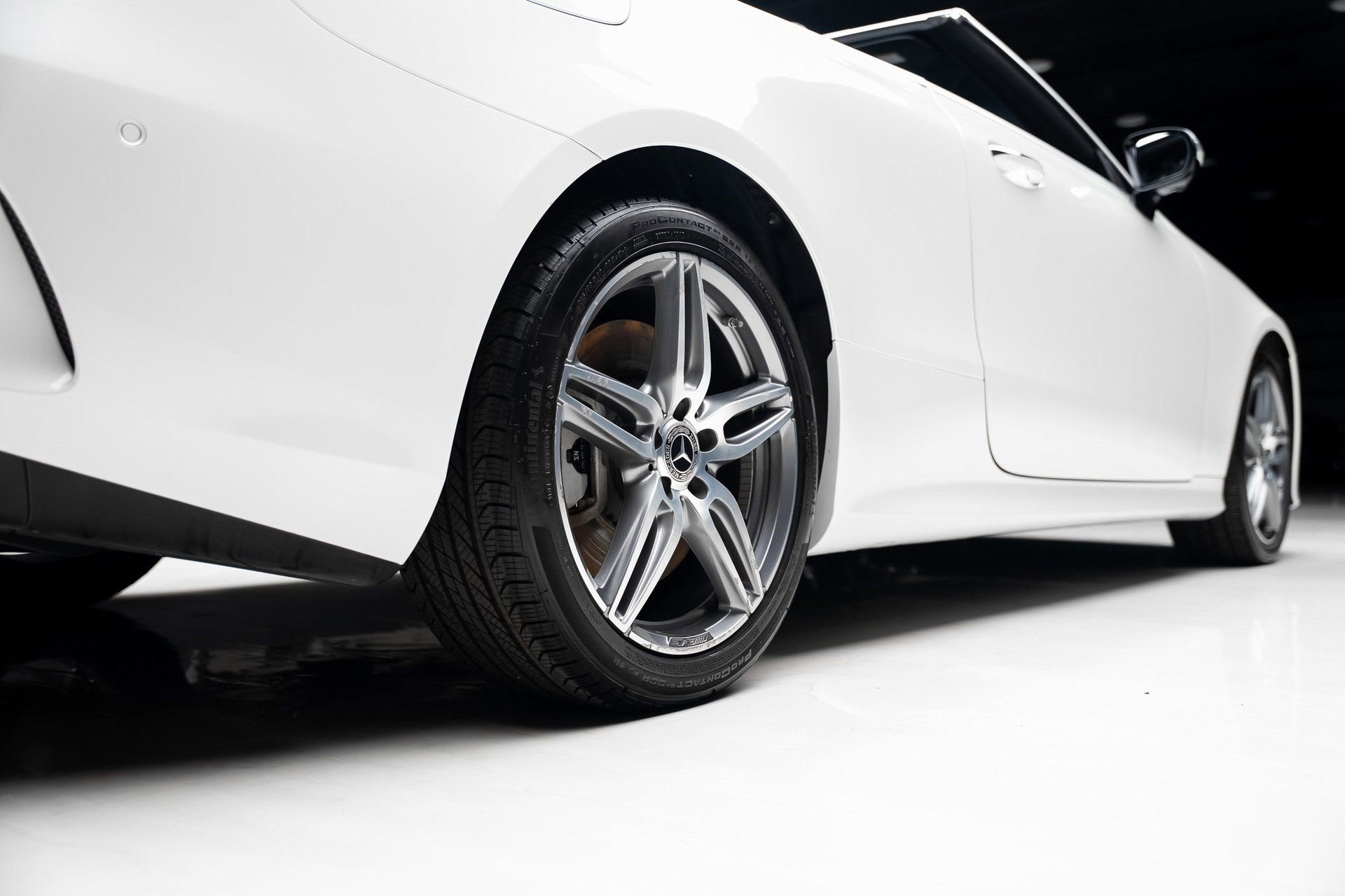 Used 2019 Mercedes-Benz E 450 4MATIC Cabriolet image 81