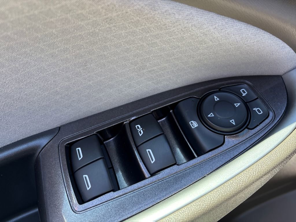 Used 2025 Chevrolet Malibu LT image 13