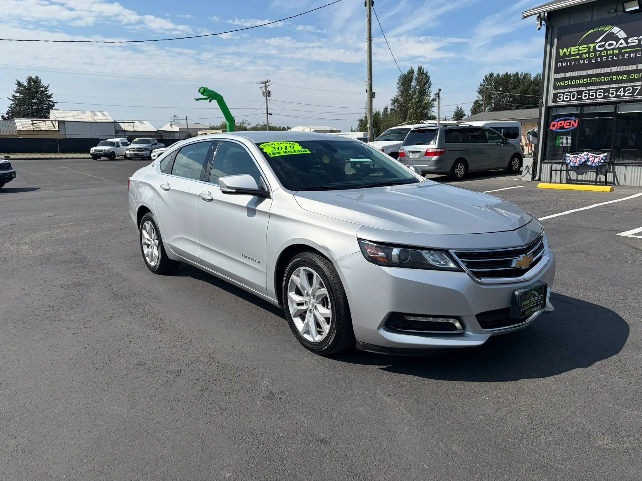 Used 2019 Chevrolet Impala LT FWD image 1