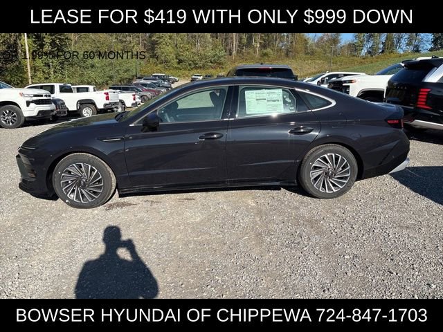 New 2025 Hyundai Sonata Limited image 2