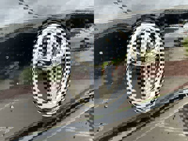 New 2024 Toyota Highlander XLE image 29