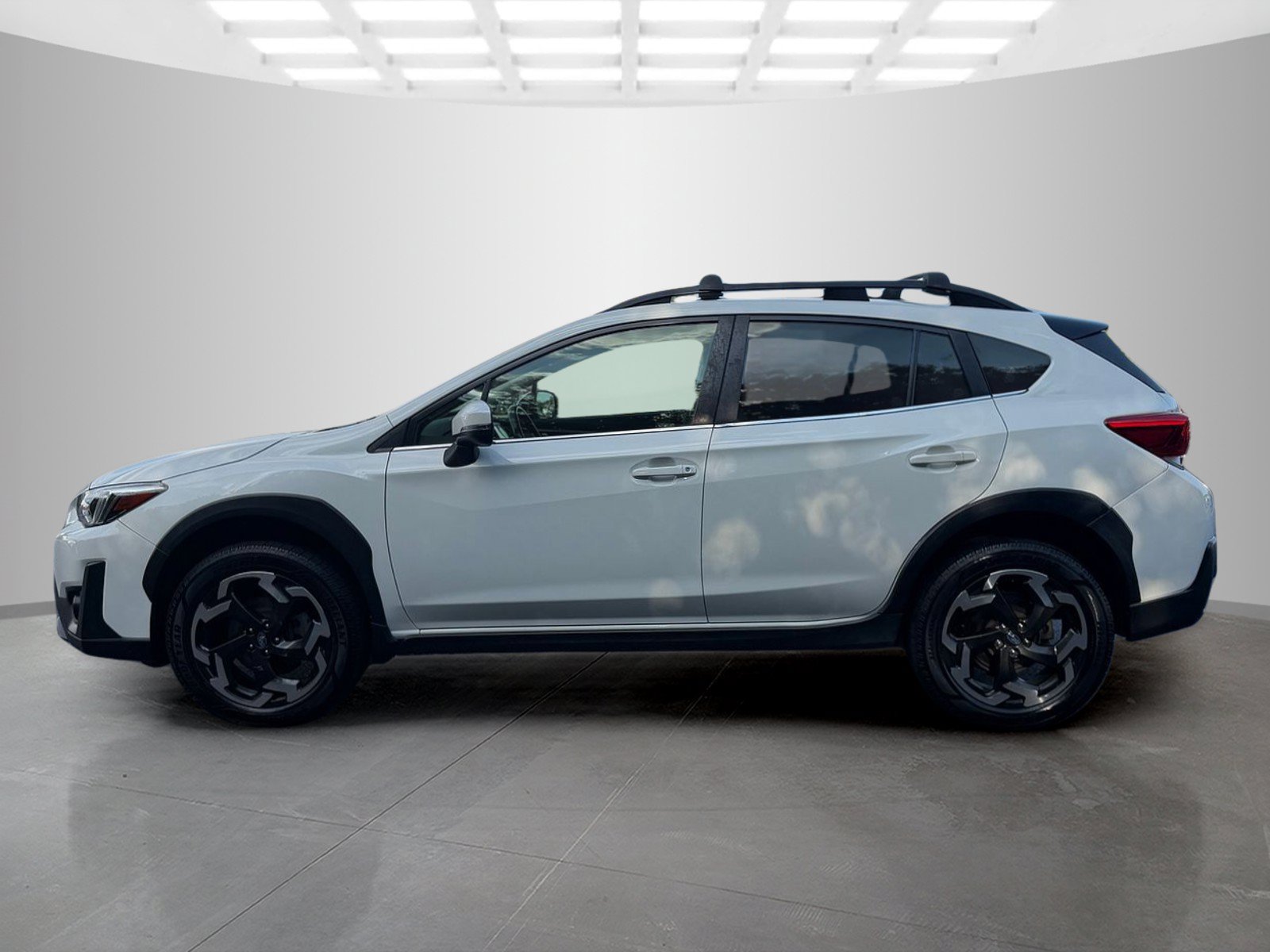 Used 2021 Subaru Crosstrek 2.5i Limited w/ Moonroof Package 2 AWD/4WD image 3