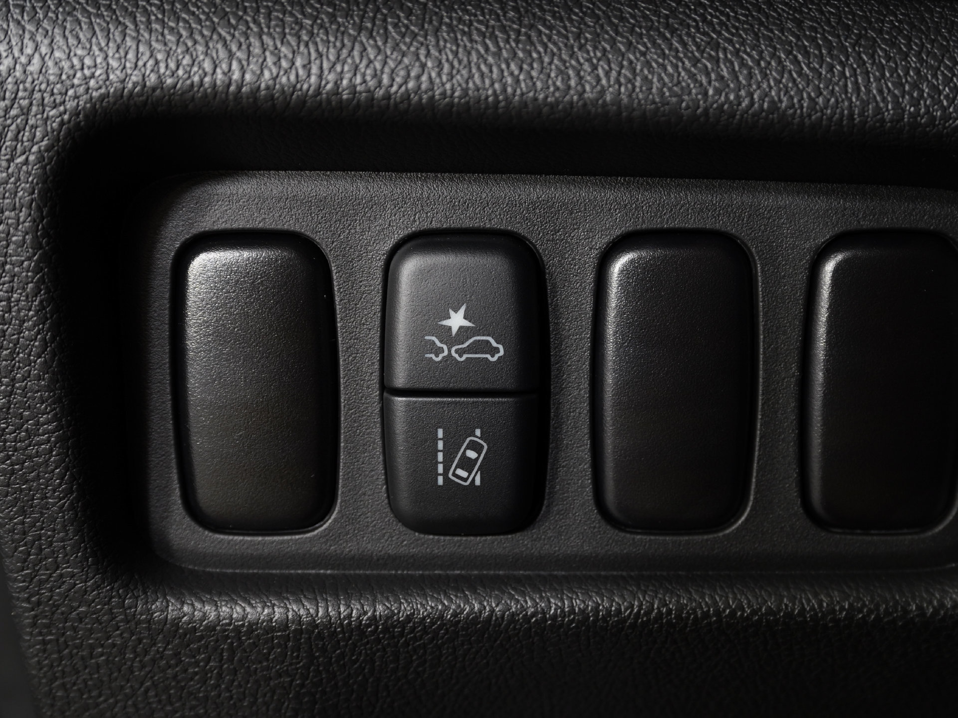 New 2027 Mitsubishi Outlander Sport FWD image 12
