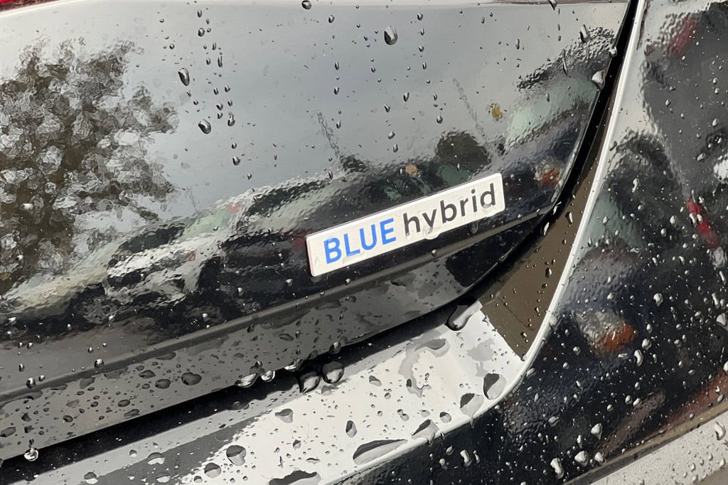 New 2026 Hyundai Elantra Blue image 7