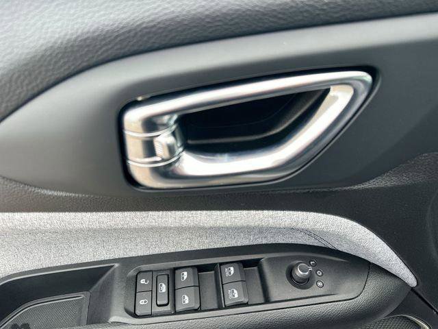 Certified 2023 Jeep Compass Latitude image 15