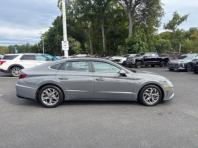 Used 2021 Hyundai Sonata SEL w/ Convenience Package FWD image 14