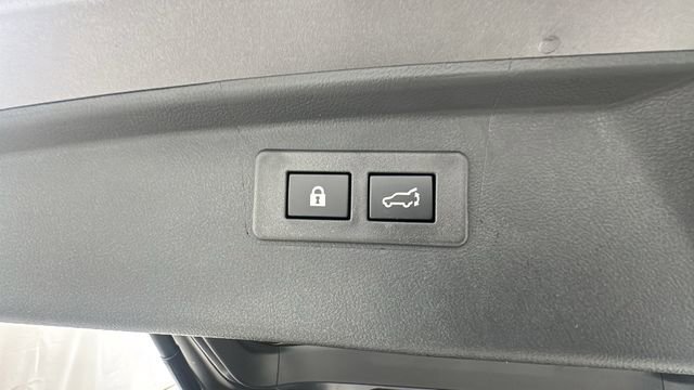 Certified 2025 Subaru Outback Premium image 19