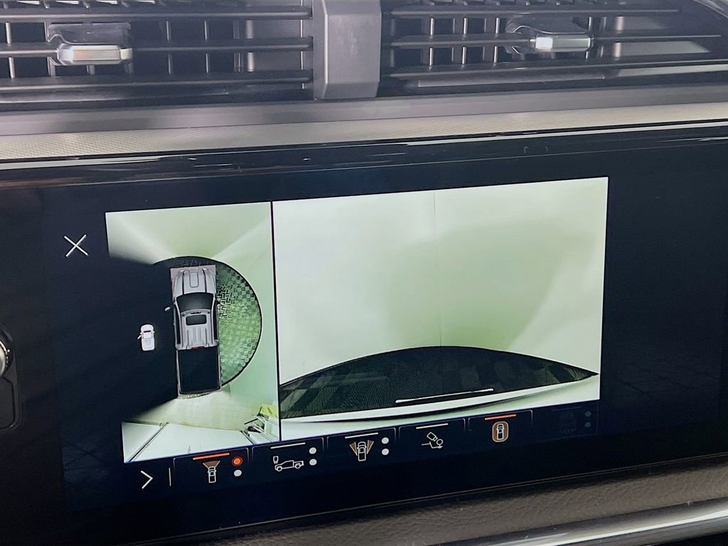 Certified 2025 GMC Sierra 2500 Denali image 12