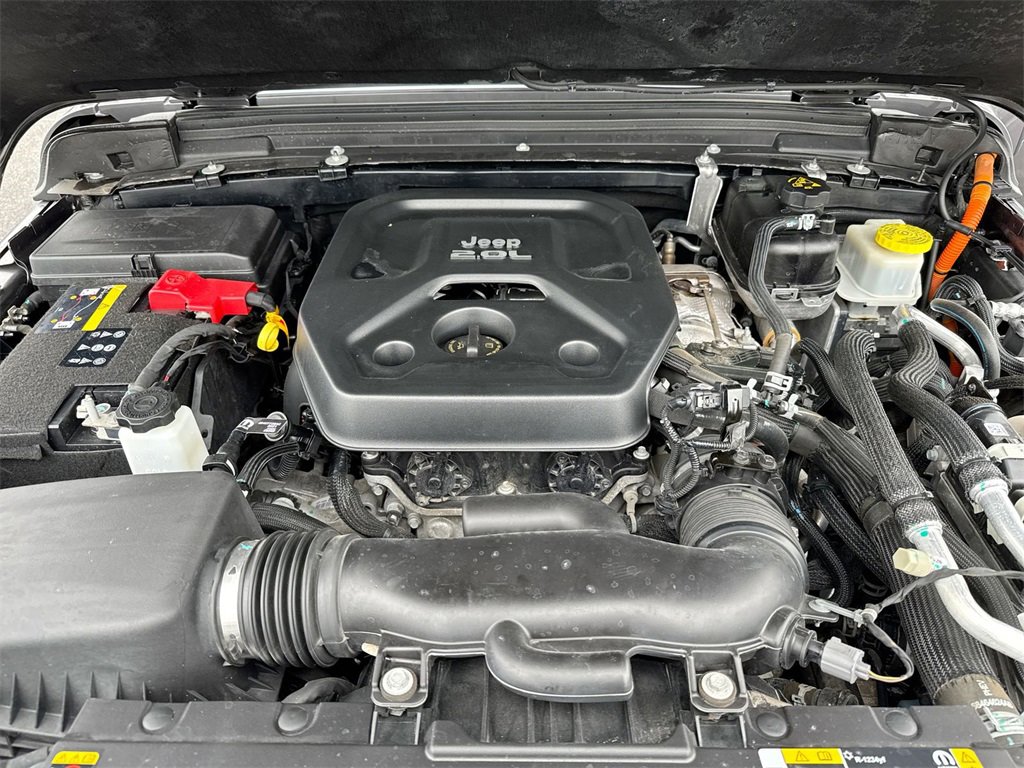 Used 2021 Jeep Wrangler Unlimited Sahara image 25