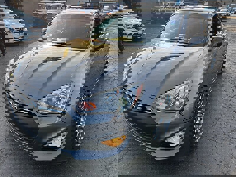 Used 2014 Hyundai Genesis 2.0T image 6