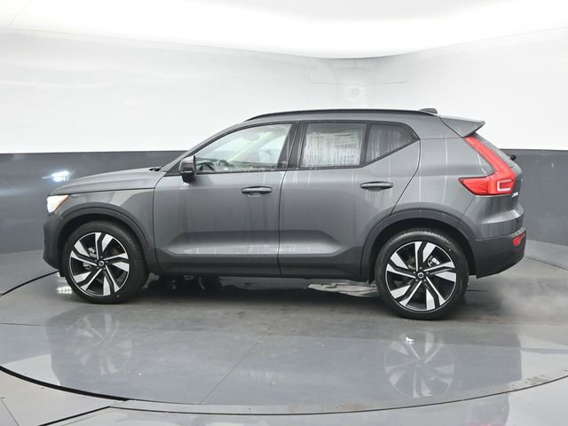 New 2026 Volvo XC40 B5 Ultra w/ Climate Package image 5